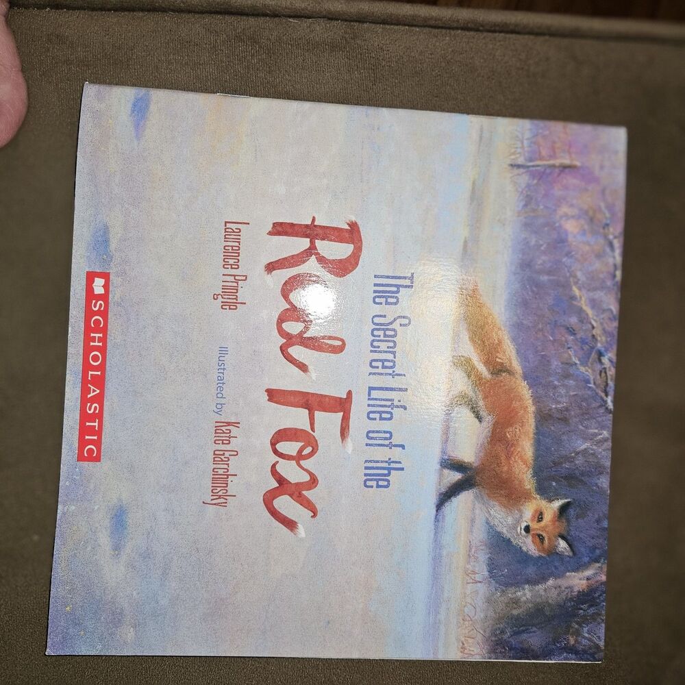 Secret Life of the Red Fox, School And Library by Pringle, Laurence; Garchins...